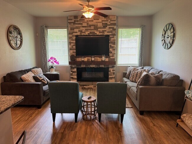 Foto del edificio - 11502 Castle Nugent Ct