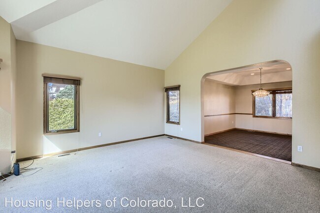 Building Photo - 4 br, 3 bath House - 6787 Snead Ct.