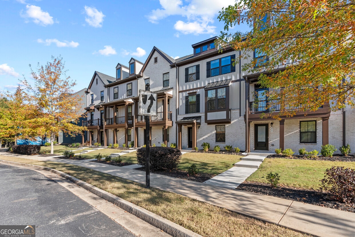 Foto principal - 205 Climbing Ivy Cir