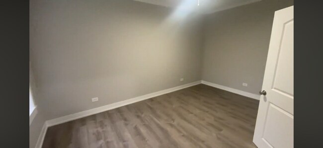 Foto del edificio - 6521 N Newgard Ave