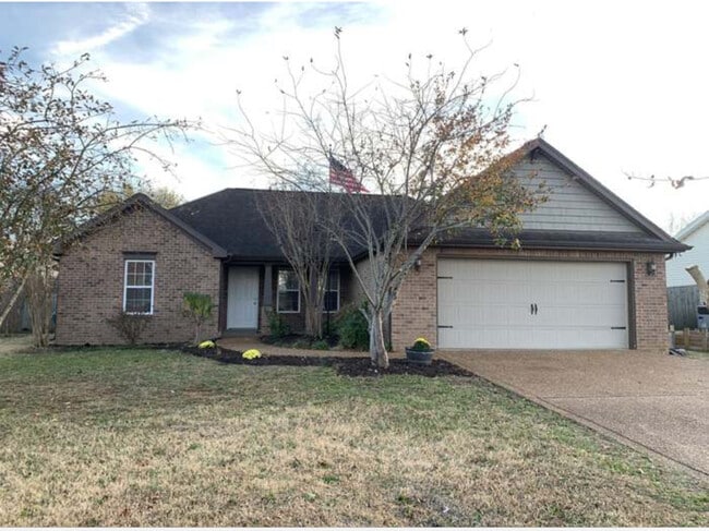 Photo - 130 Tucker Trice Blvd House