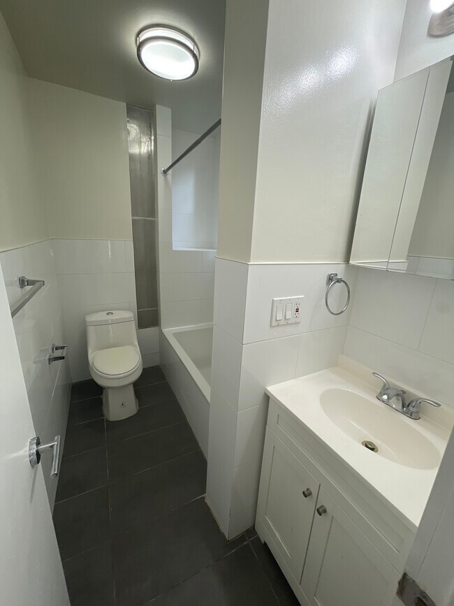 Foto del edificio - 6028 Fillmore Pl