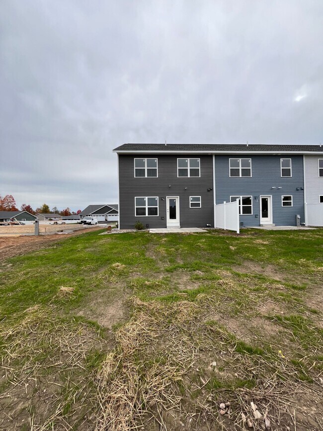 Foto del edificio - 3408 Green Pastures Ln