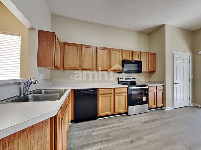 Foto del edificio - 3958 Pebble Brooke Cir S