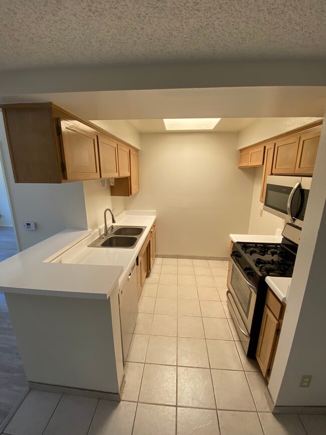 2BR, 2BA & Loft - 1125SF - Kitchen - A & J Investments