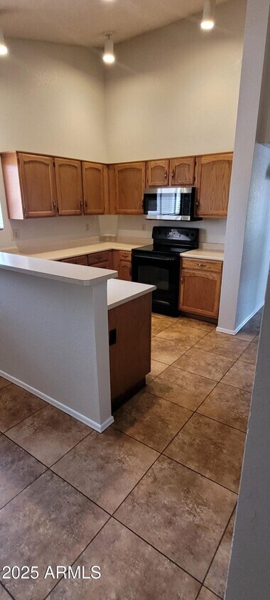 Foto principal - 5610 E Elmwood St