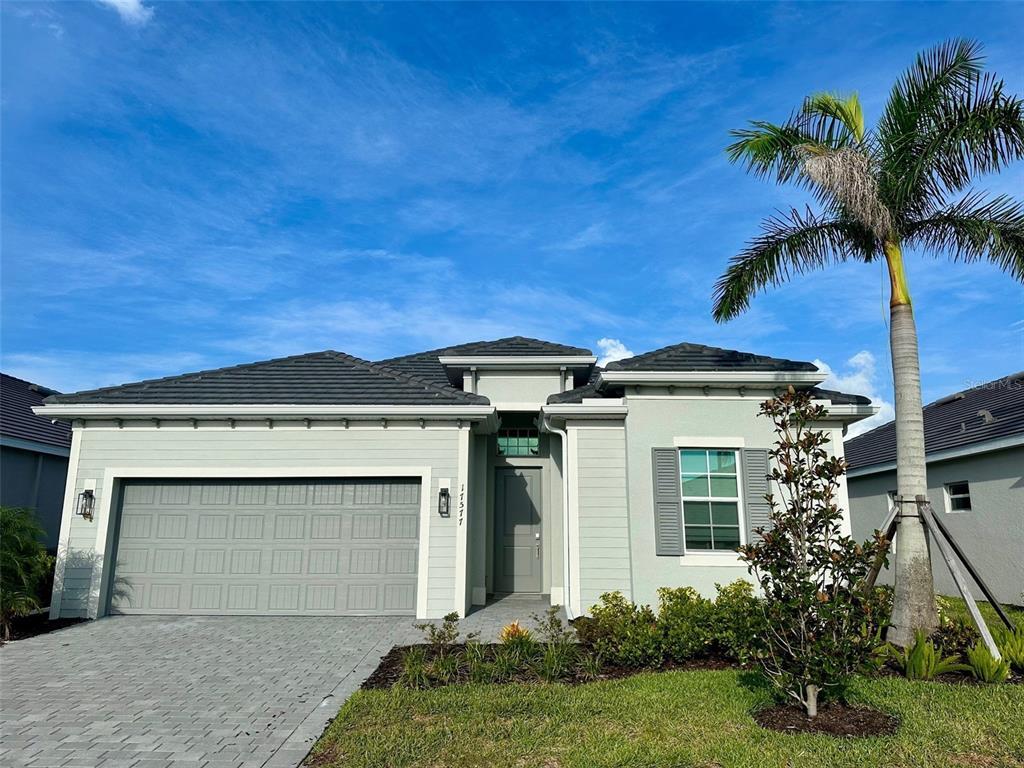 Foto principal - 17577 Santorini Ct