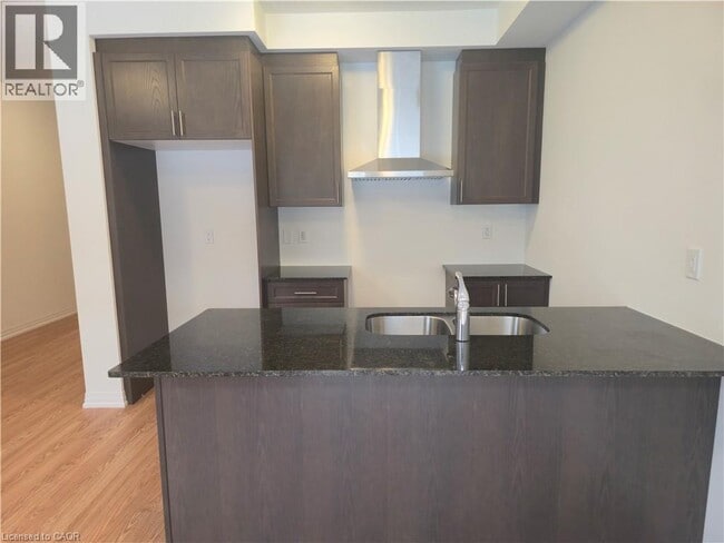 Building Photo - 474 Provident Wy