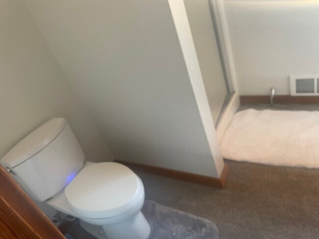 Foto del edificio - 16075 Fox Ridge Cir