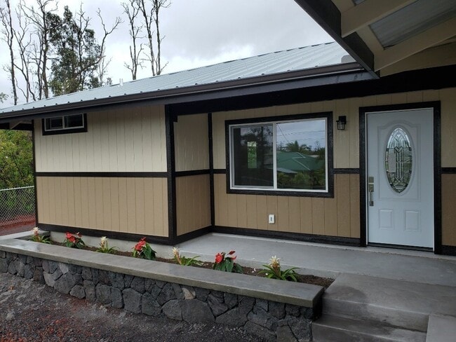 Building Photo - 16-2084-2084 Hanale Dr