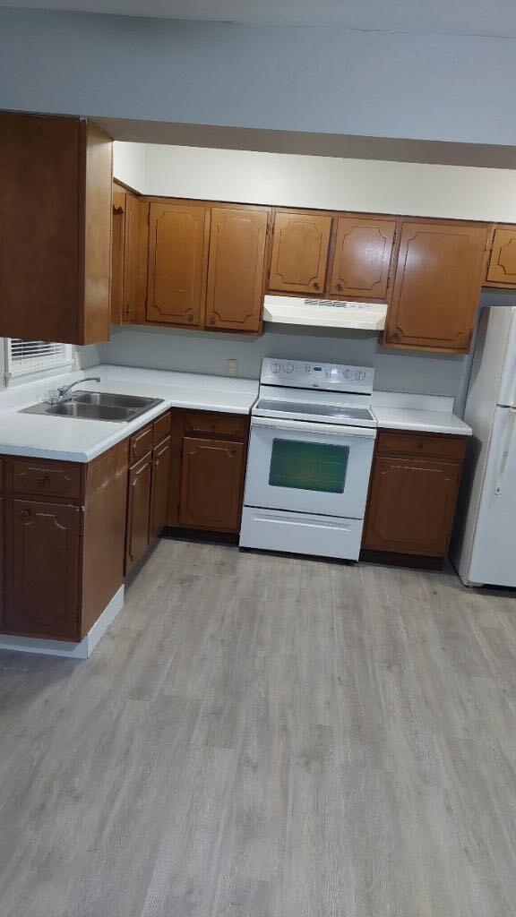 Foto del edificio - 1015 W Jackson St