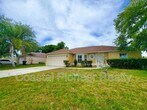 Primary Photo - 462 Lark Ct