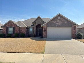 Building Photo - 4849 W Oldham Dr