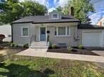 Primary Photo - 60 Lyons Pl