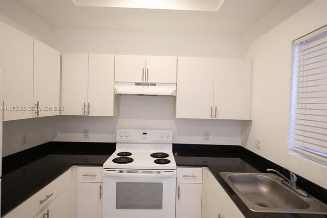 Foto del edificio - 405 E 7th St