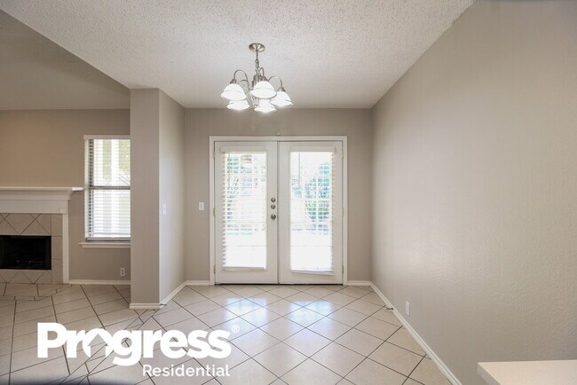 Foto del edificio - 3209 Bent Creek Dr