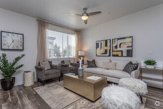 2BR, 2BA - Temperate - Axio 8400