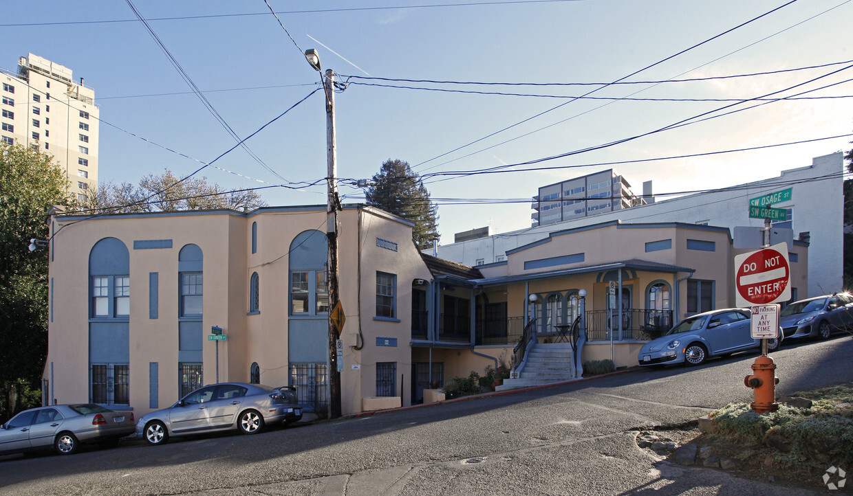 Primary Photo - 800 SW Green Ave