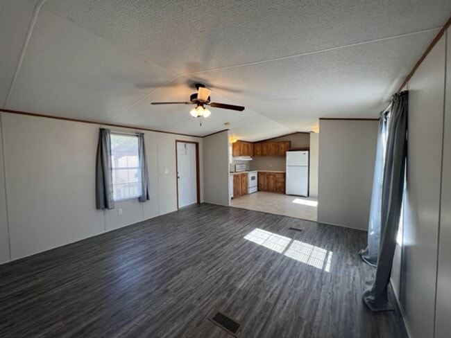 Foto del edificio - 5650 Highway 1 Bypass Lot 42