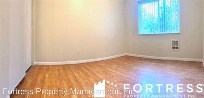 Foto del edificio - 13335 SE Powell Blvd