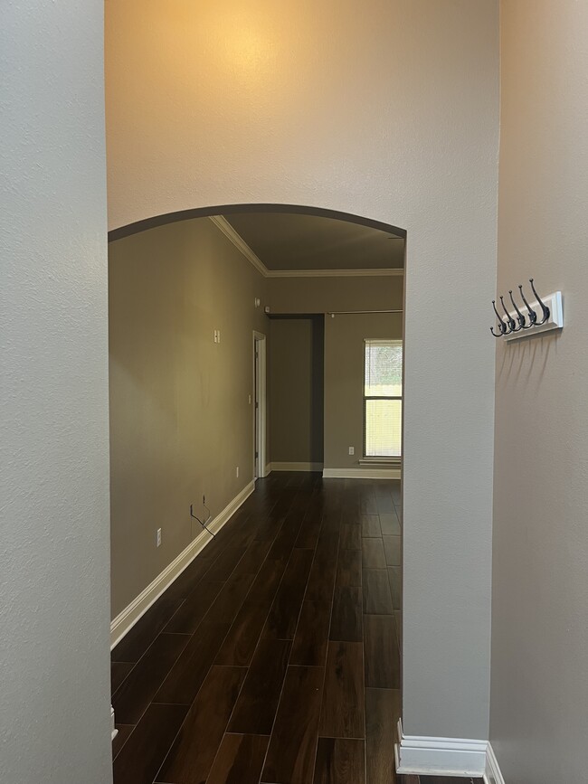 Foto del edificio - 6005 Kirsten Ln