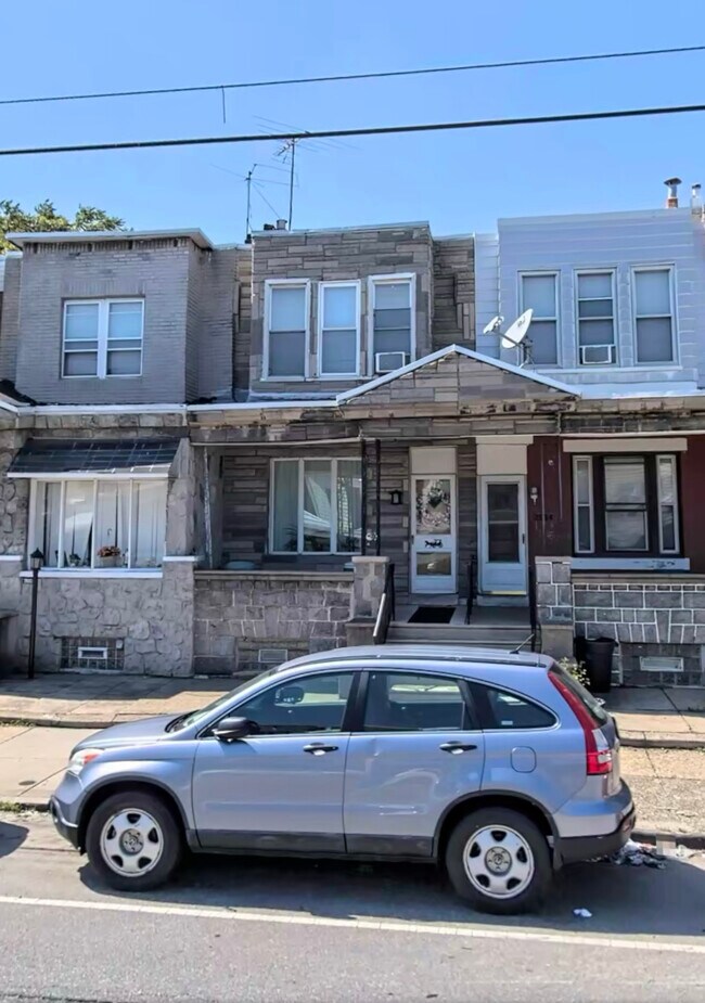 Building Photo - 2932 Aramingo Ave