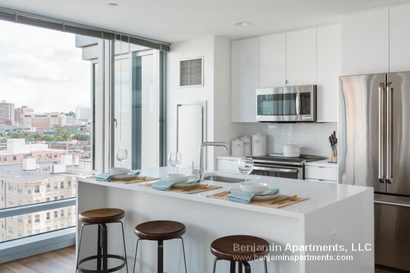 Foto principal - 1325 Boylston St