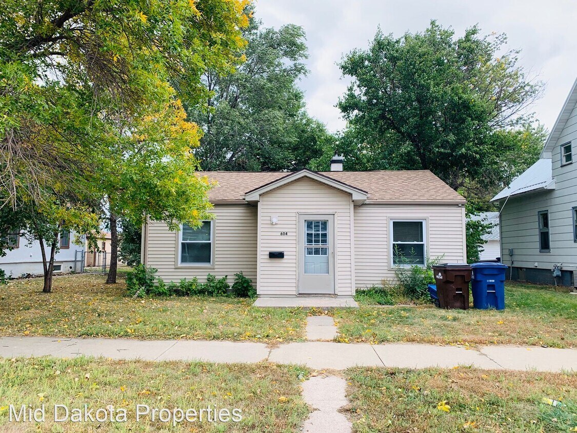 2 br, 1 bath House 604 N Wisconsin House for Rent in Mitchell, SD