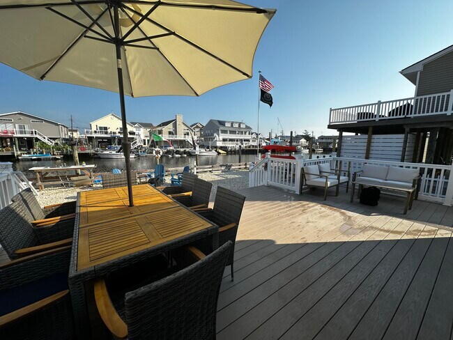 Foto del edificio - 24 Angler Rd