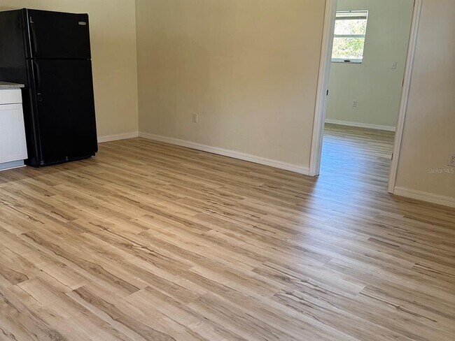 Foto del edificio - 623 Beckett Way