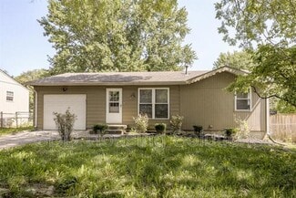 Building Photo - 18304 E 18th St N