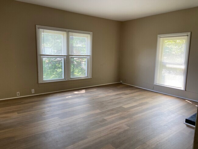 Sala de estar - 522 Fleming St