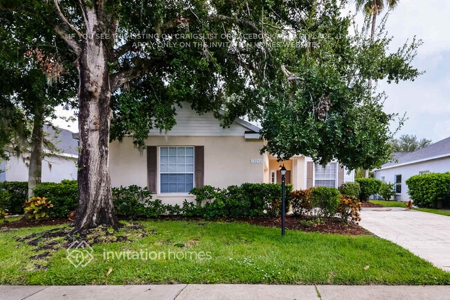 Building Photo - 12255 Hollybush Terrace
