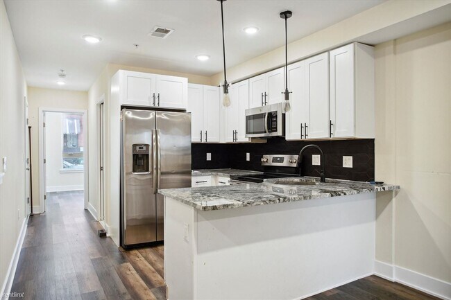 Foto del edificio - 5 br, 4 bath Duplex - 2009 N 17th St Unit 1