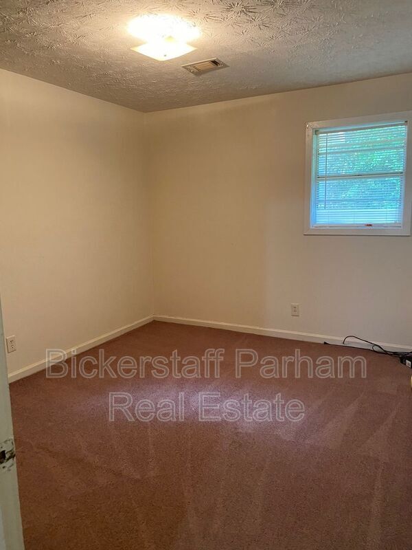 Foto del edificio - 935 Pembrook Dr