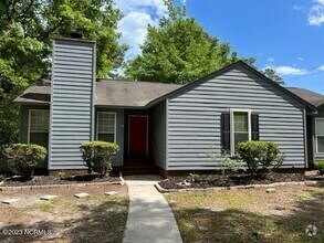 Building Photo - 104 Sandybrook Rd