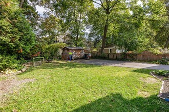 Building Photo - 90 Dartmouth St