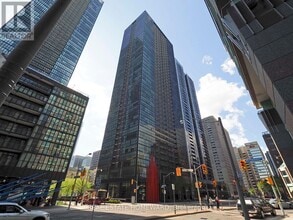 Building Photo - 110-1110 Charles St E