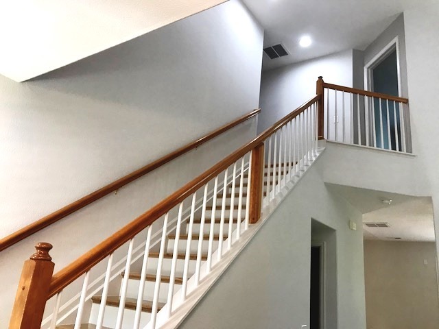 Building Photo - Immaculate Superior home
