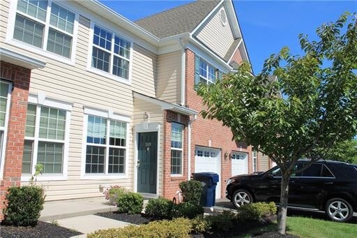 Foto del edificio - 2419 Canterbury Ln