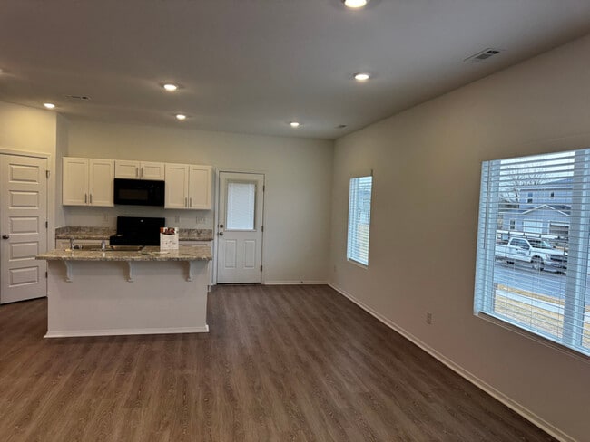 Photo - 6813 SW Dignity Ave Townhome