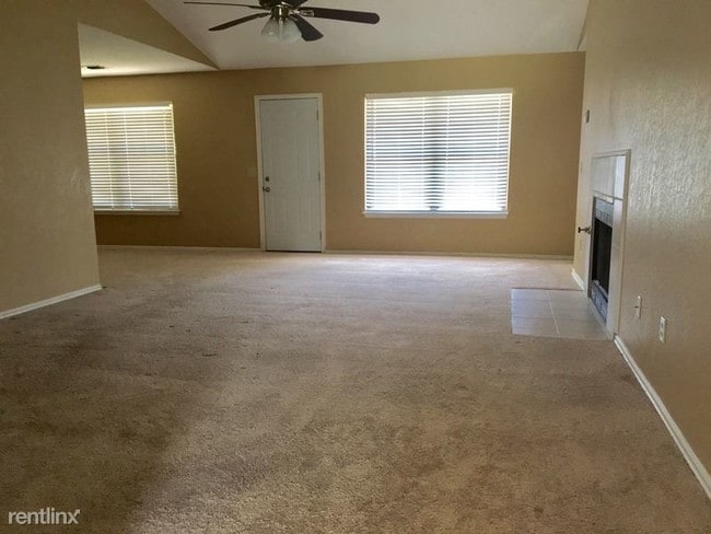 Building Photo - 3 br, 2 bath House - 16 N Greengate Dr