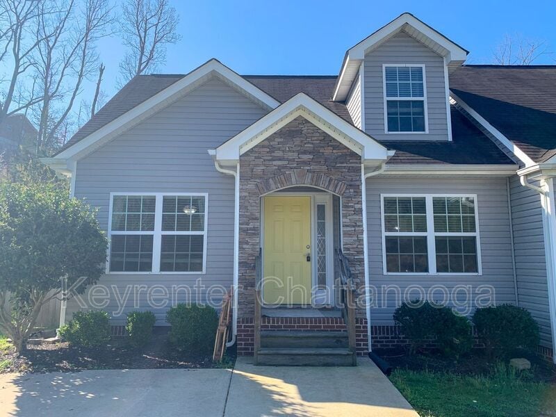 1686 Short Leaf Ln, Soddy Daisy, TN 37379 House Rental in Soddy Daisy