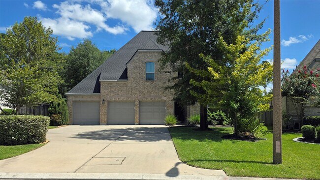 Building Photo - 142 Mayfield Dr