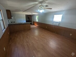 Building Photo - 220 Pamela's Pl