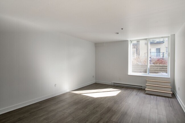 Photo du bâtiment - 9675 Av. Papineau