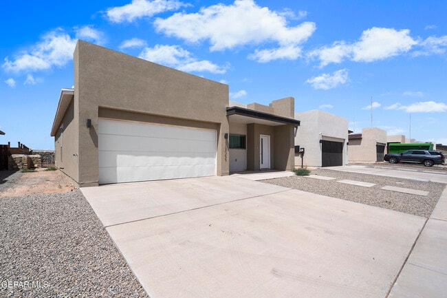 Building Photo - 12369 Polo Norte Dr