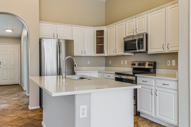 Foto del edificio - 4148 E Stratford Pl