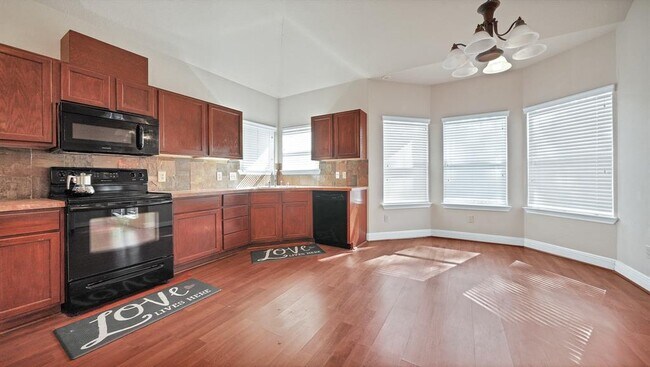 Foto del edificio - 4315 Aspen Brook Ln