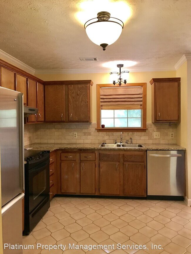 Foto del edificio - 2 br, 2 bath House - 2201 Queen Anne Ct